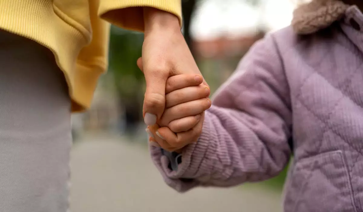 Енді Қазақстанда бала асырап алғысы келетін отбасының барлық мүшесі тексеріледі