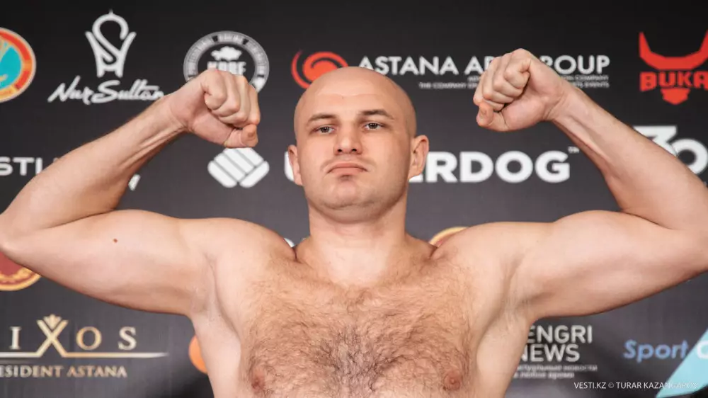 Казахстанский нокаутёр получил бой в лиге главы UFC