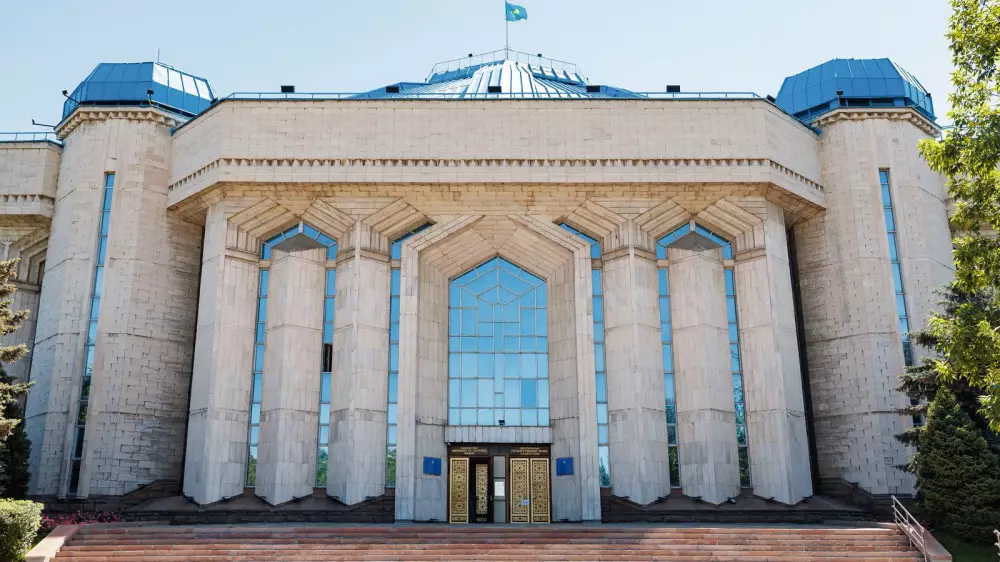 Фонд Булата Утемуратова поддержал модернизацию Национального центрального музея Казахстана