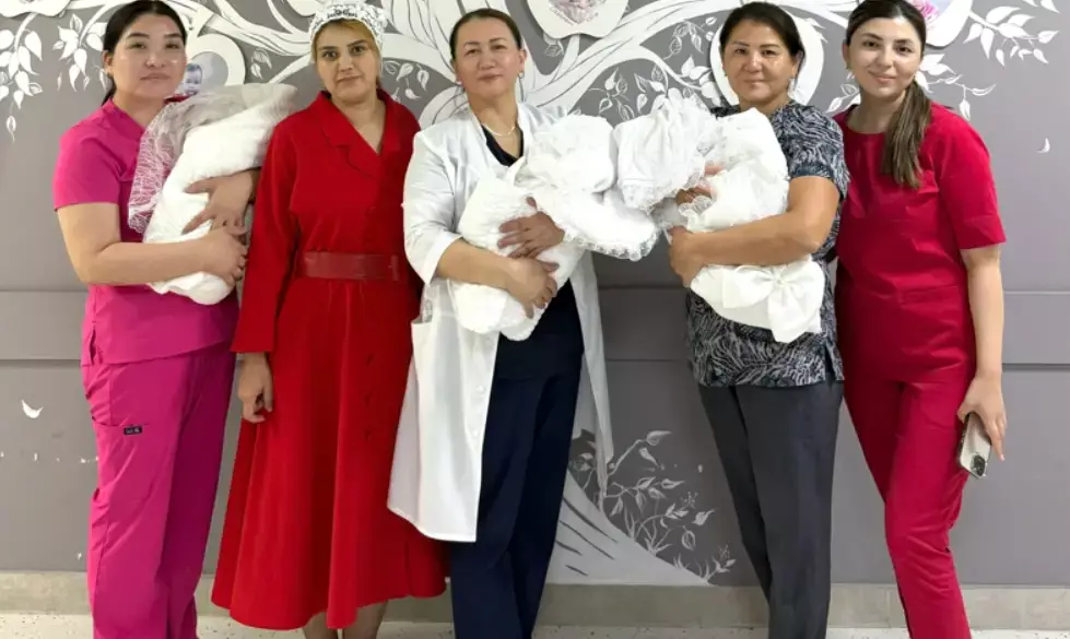 «Фатима, Зухра, Хасан»: Түркістан тұрғыны үшем дүниеге әкелді (ФОТО)