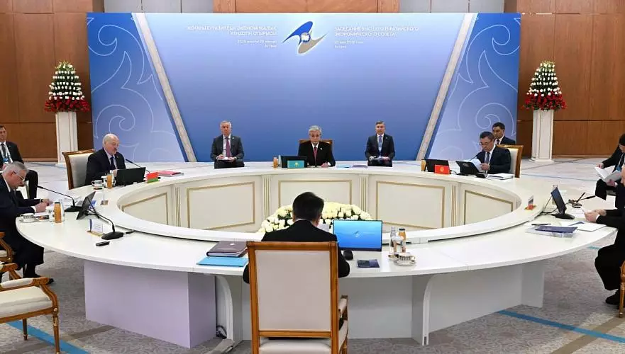 Токаев напомнил лидерам ЕАЭС о договоре, подписанном в Астане 12 лет назад