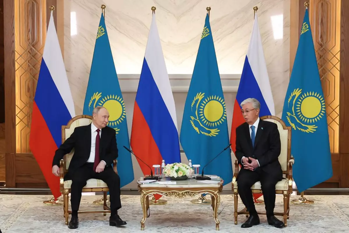 Президент Казахстана назвал миссию Владимира Путина судьбоносной для России.