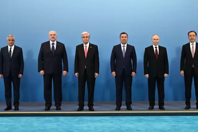 Тоқаев Жоғары Еуразиялық экономикалық кеңестің шағын құрамдағы отырысына қатысты