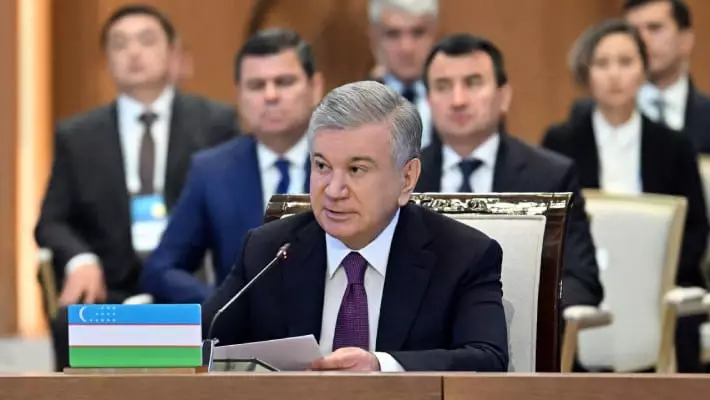 Мирзиёев выступил за безбарьерную торговлю с ЕАЭС