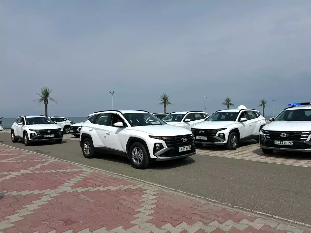 Новые автомобили вручили воинским частям Национальной гвардии в Актау - новости на Lada.kz 29.05.2026
