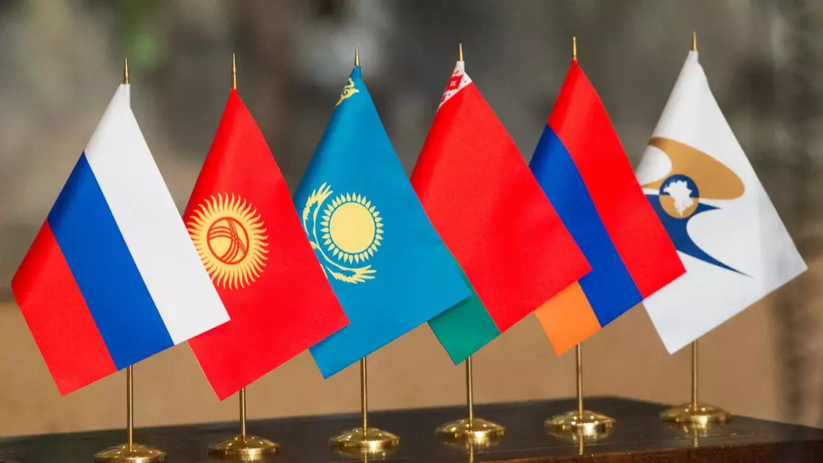 Токсичный гринбэк: как страны ЕАЭС незаметно для мировых рынков выставили доллар за дверь - новости на Lada.kz 29.05.2026