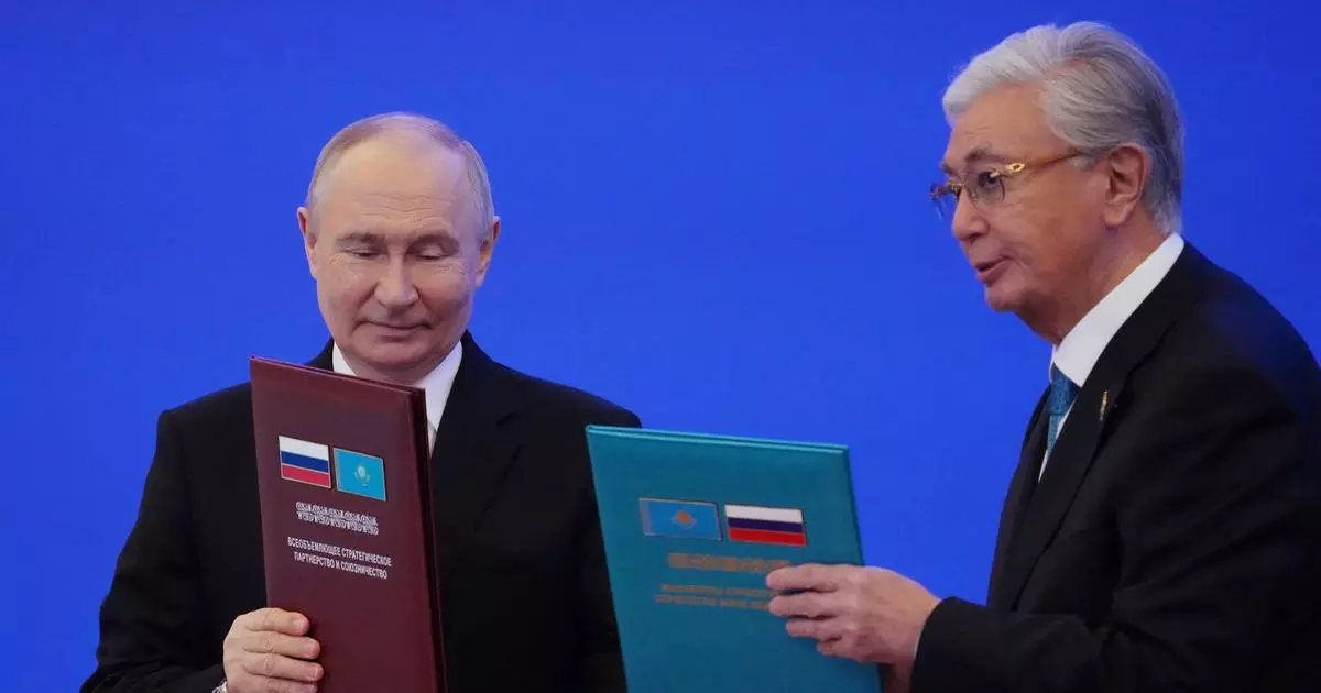 Россия предоставит Казахстану кредит в размере 16,5 миллиардов долларов на строительство первой в республике атомной электростанции.