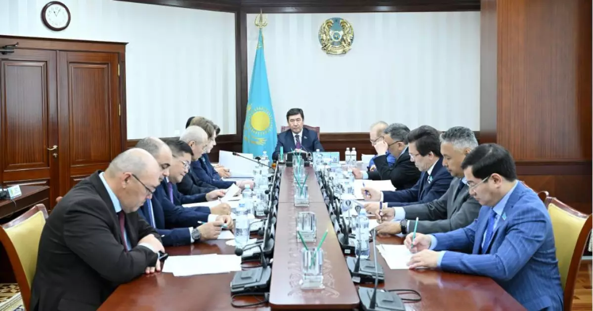   Мәжіліс Спикері Бюро отырысында жалпы отырыстың күн тәртібінің жобасын нақтылады   