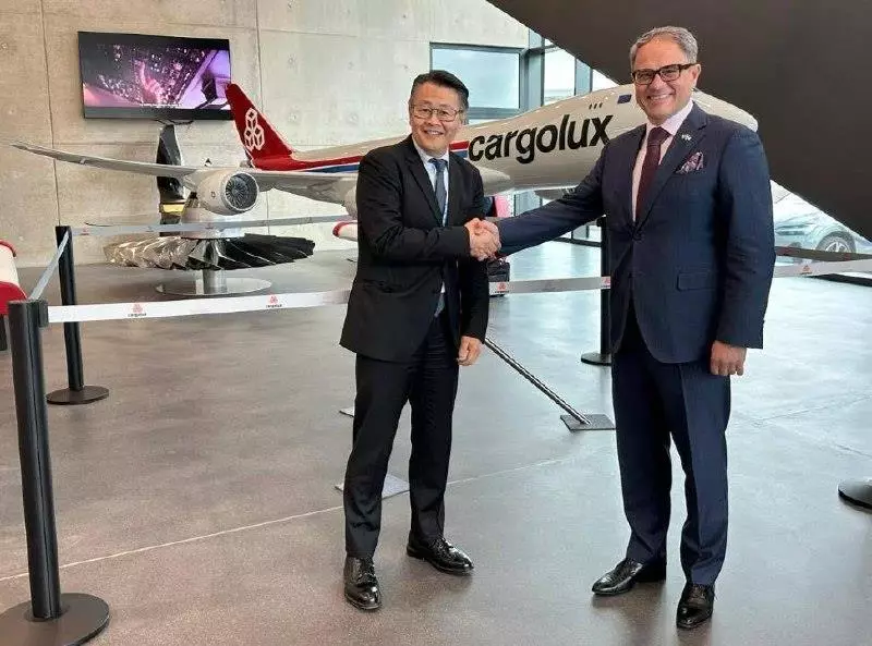 Грузовая авиакомпания Люксембурга Cargolux возобновляет полеты в Казахстан.
