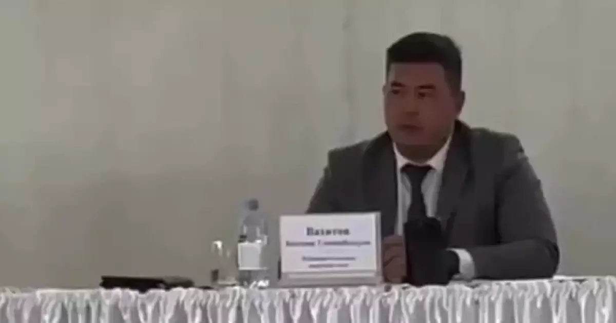  Атырау облысында тұрғындар әкімнің қызметтен кетуін талап етті 