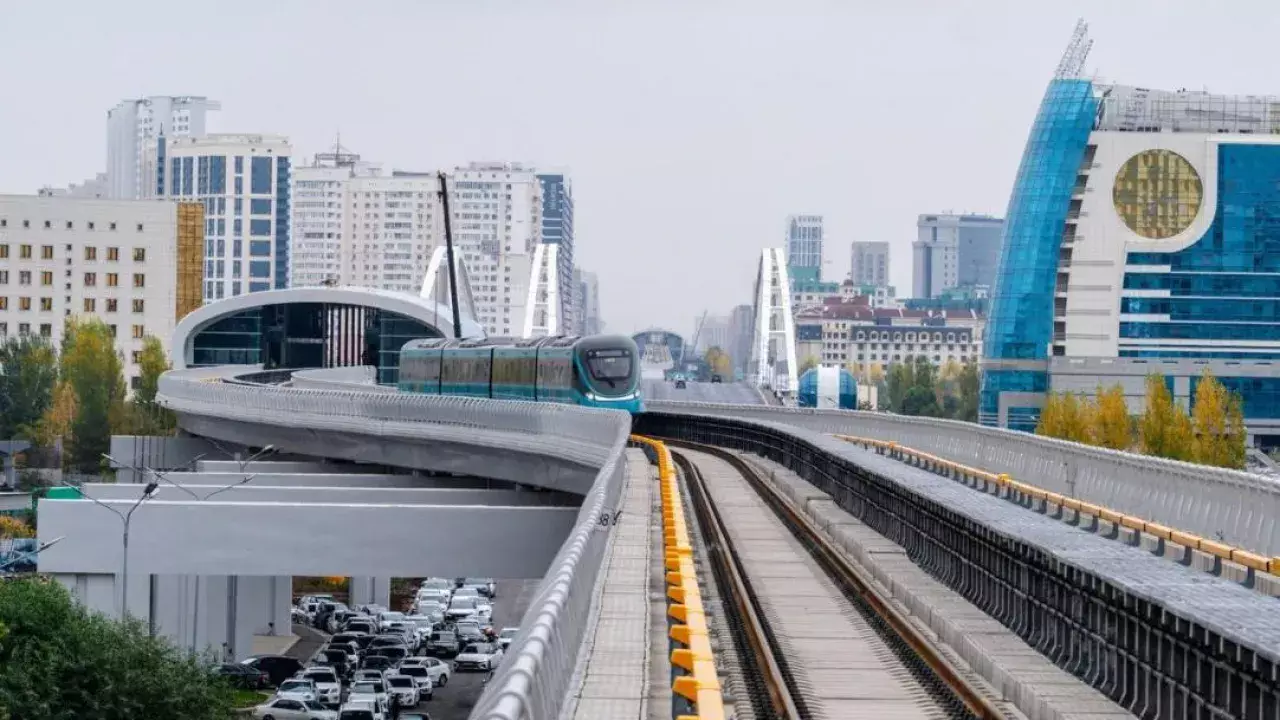 Астанадағы LRT екі аптада 1 миллион жолаушы тасымалдады