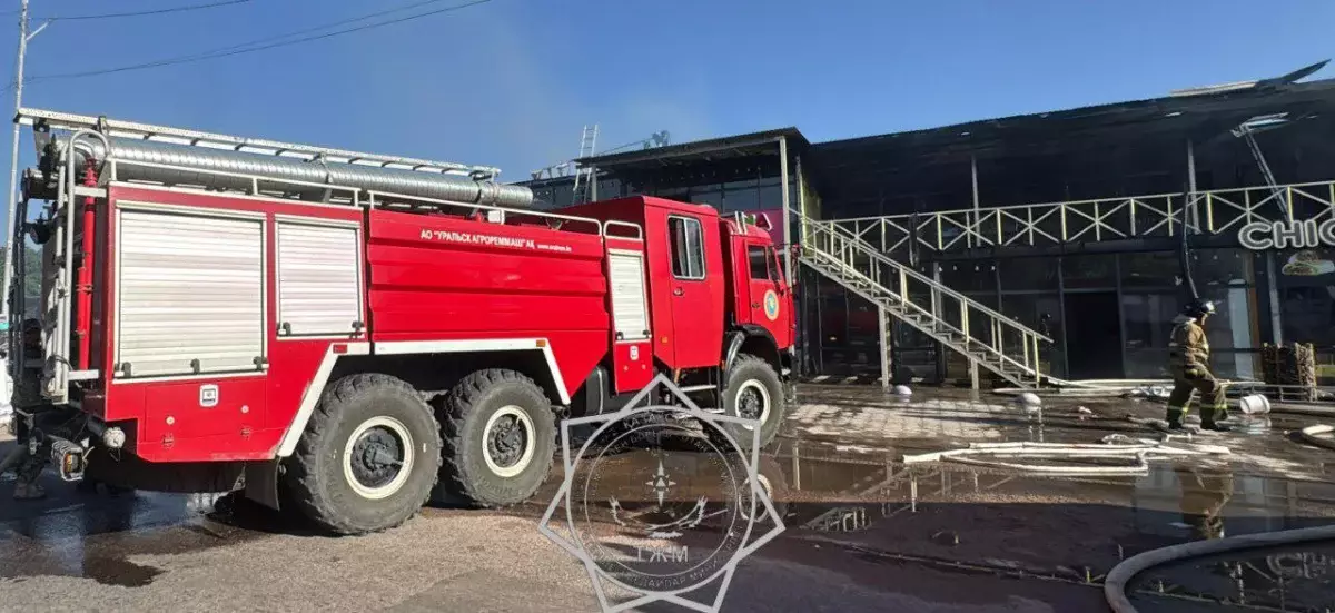 Пожар в торговом центре произошел в Жамбылской области