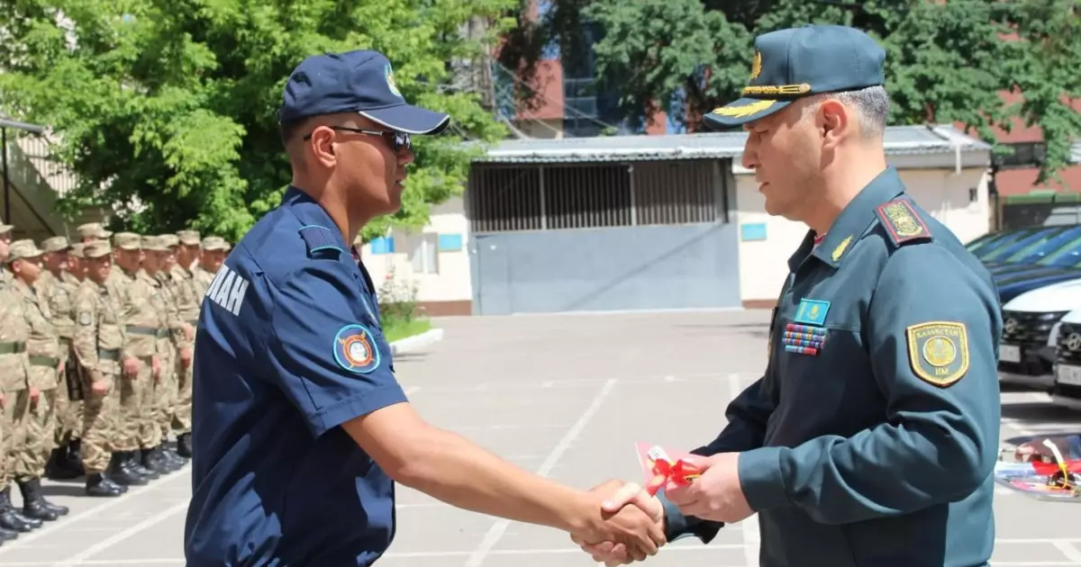  Ұлттық ұлан бөлімшелеріне 180-нен астам жаңа автокөлік берілді 