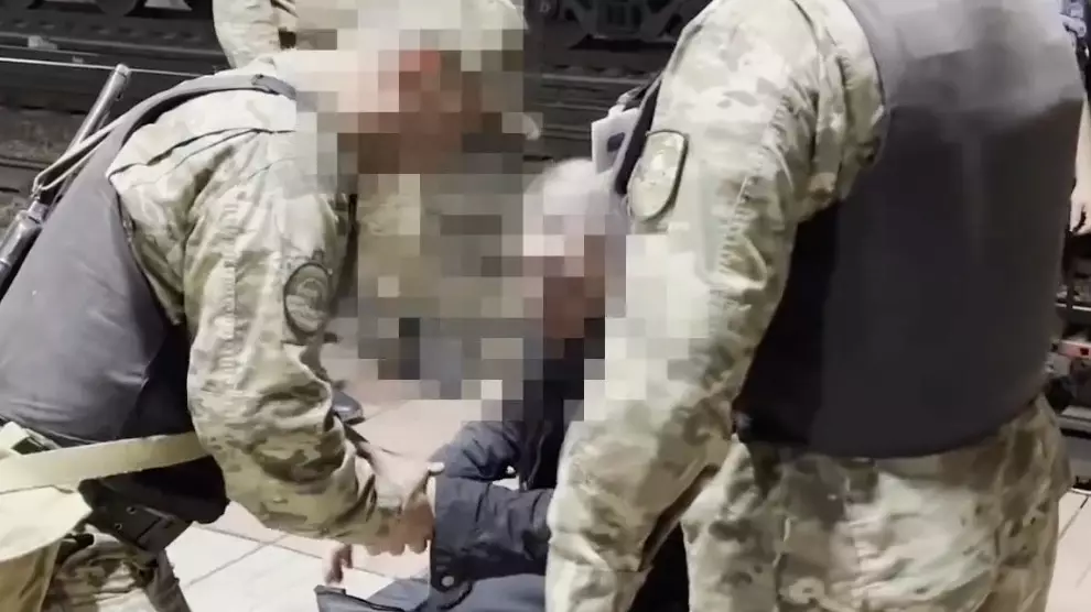  20 жыл бойы Ресейде жасырынып жүрген ер адам Қазақстанға қайтарылды 