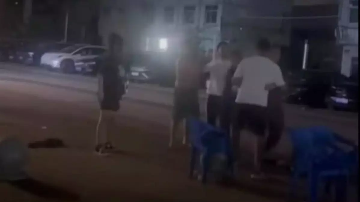 Казахстанца задержали по подозрению в убийстве человека в Китае