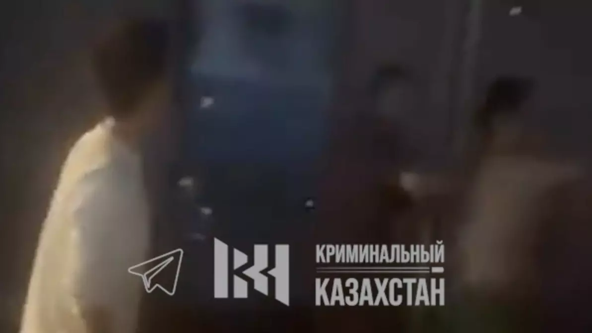  Қытайда кісі өлімімен аяқталған төбелестен кейін қазақстандық азамат ұсталды 