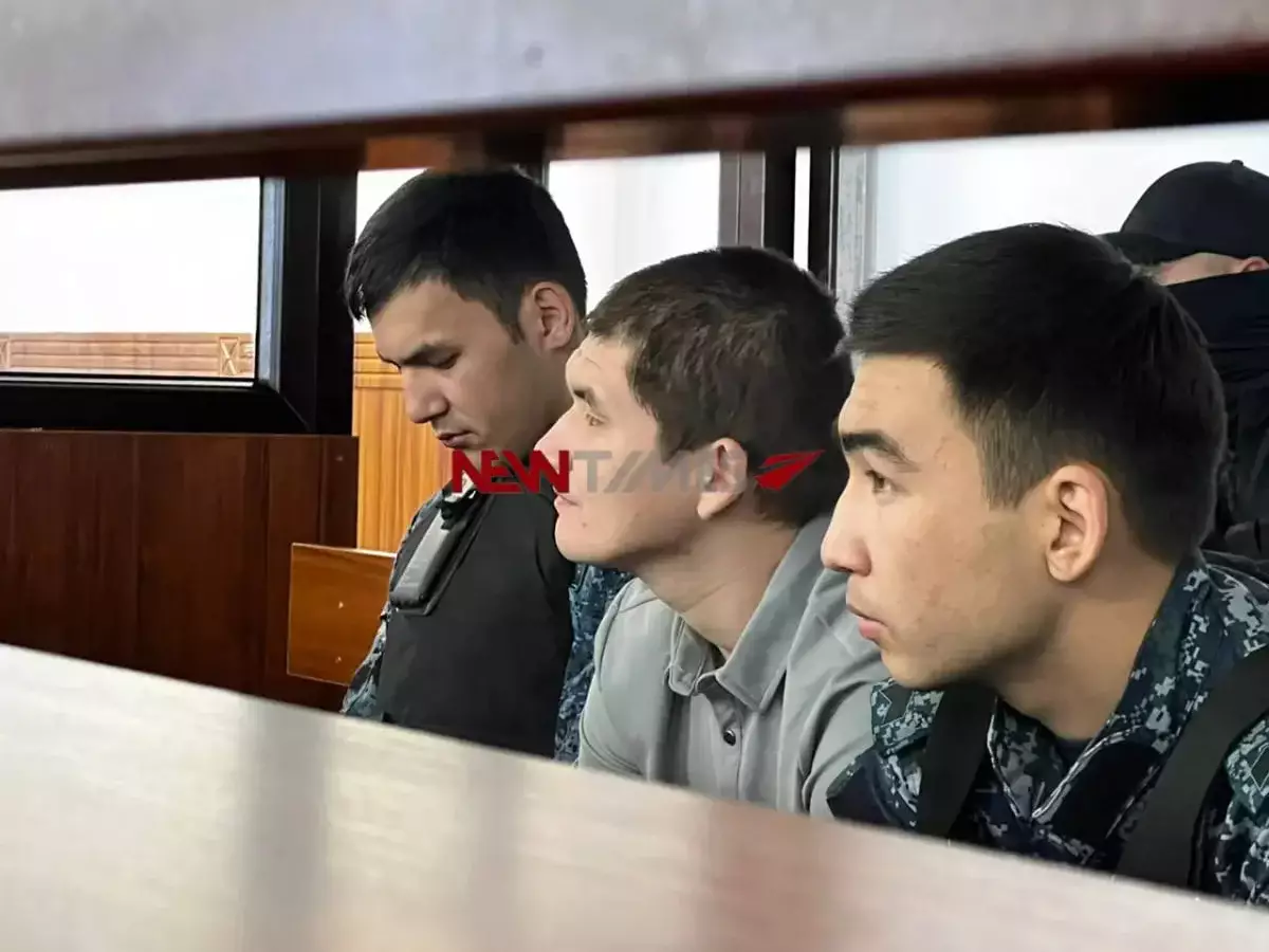 Убийство семьи в Жангельдине: Сарсемалиев месяцами слал показания счетчиков с телефона жертвы