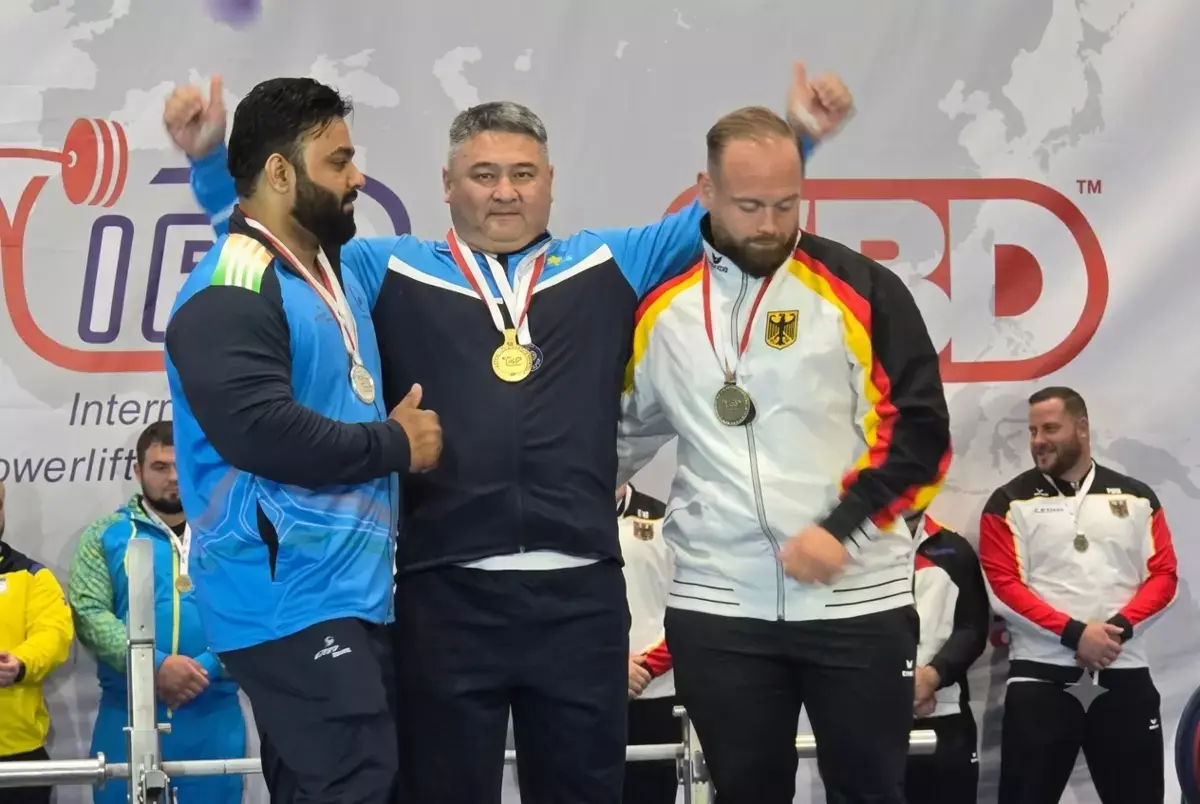 Тяжелоатлет из Актау Аскар Шоханов стал четырехкратным абсолютным чемпионом мира по жиму лежа - новости на Lada.kz 02.06.2026