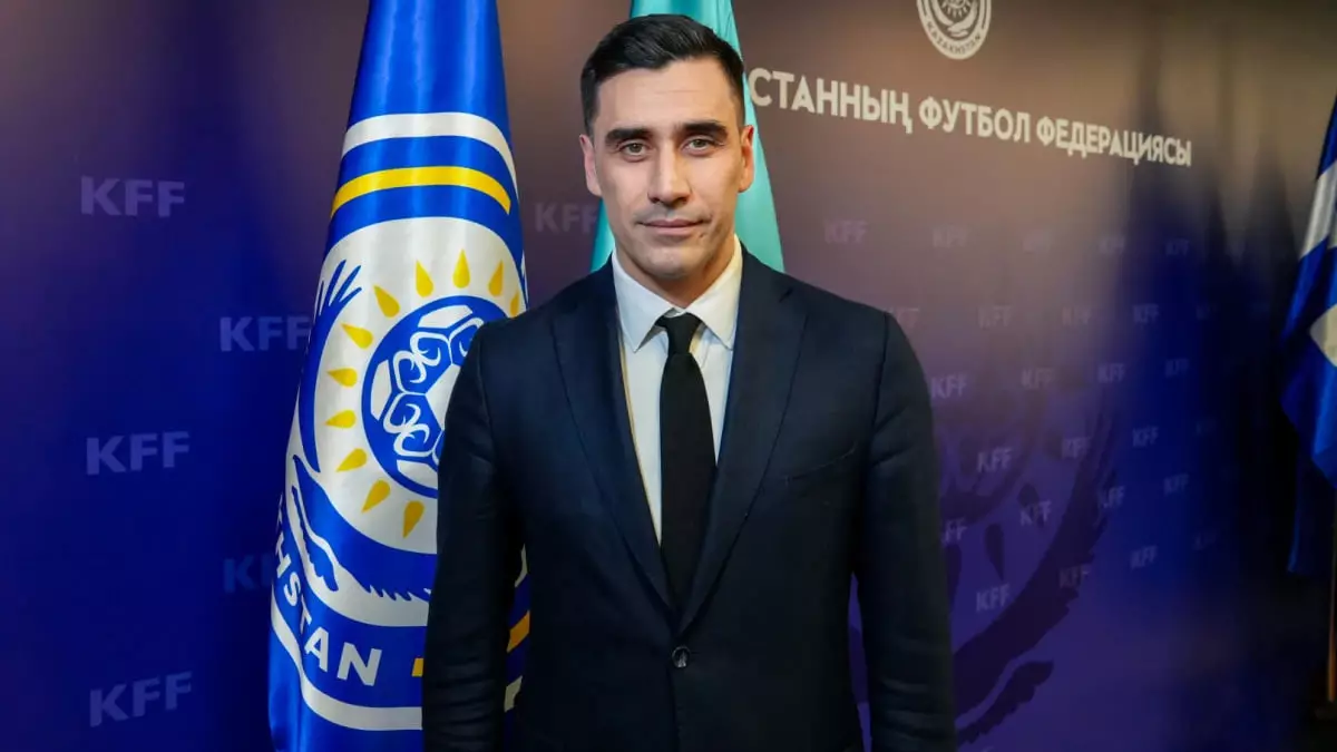 Лория об уходе из КФФ: Наши взгляды с Омаровым не совпадают