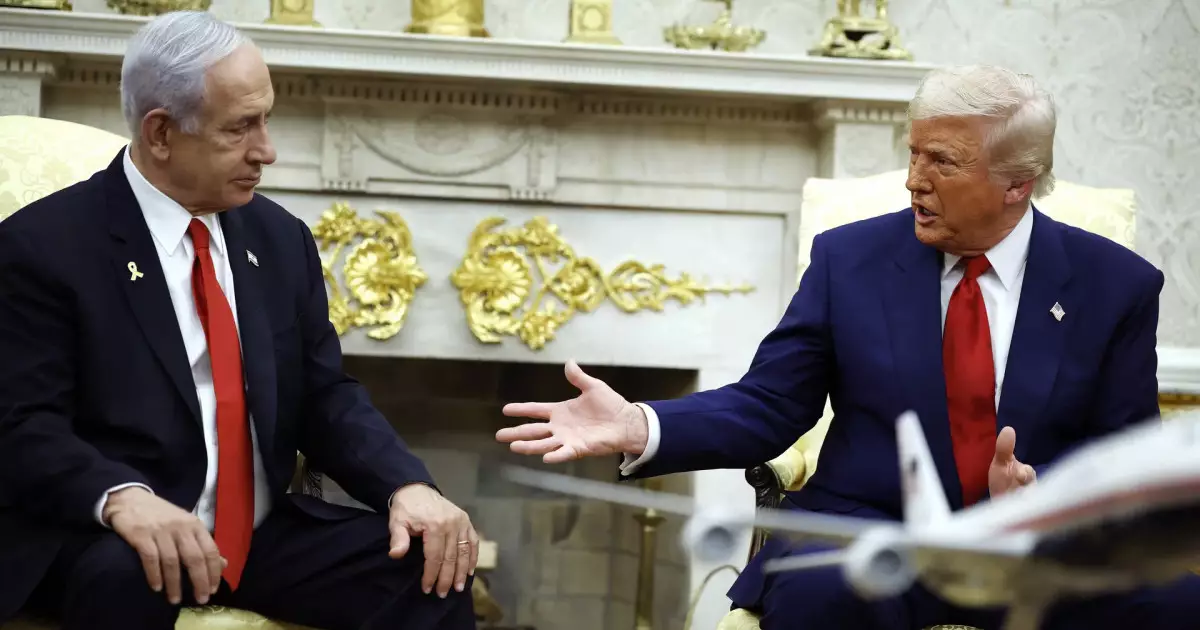   Дональд Трамп: «Сен нағыз есіңнен адасқансың. Мен болмағанда, қазір түрмеде отырар едің»   