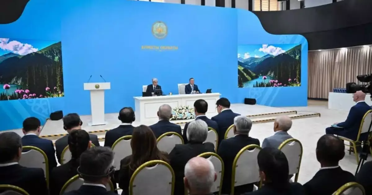  Президент елді “Штрафстан“ деп атайтын депутаттарды сынға алды 