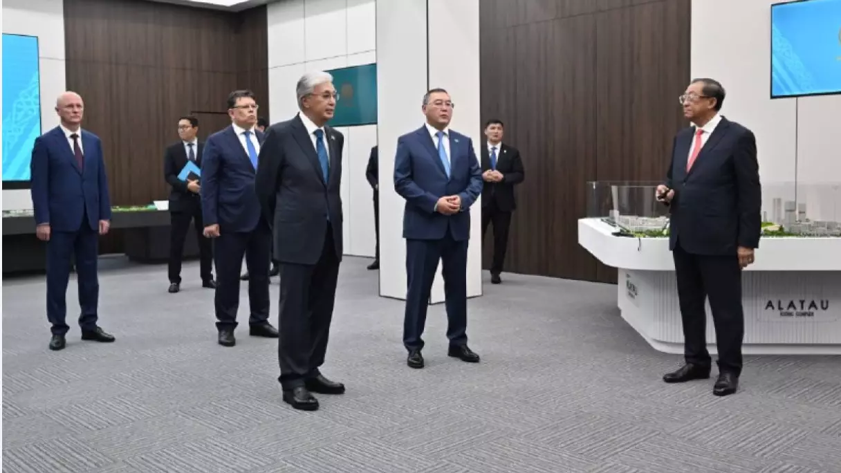 Президент Алатау қаласының даму барысымен танысты