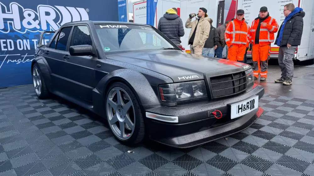HWA EVO - самый безумный Mercedes последних лет за 700 тысяч евро