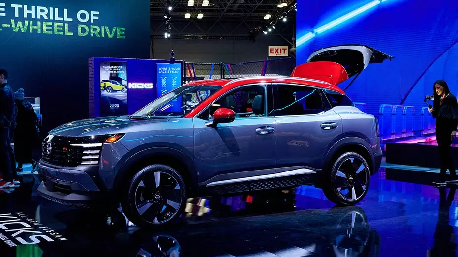 Nissan отзывает более 51 000 внедорожников из-за дефекта программного обеспечения, вызывающего отказ экранов приборной панели.