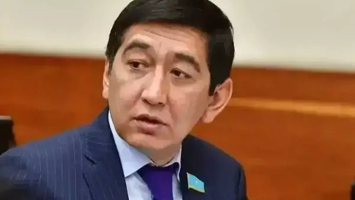 Осужденных за ложную информацию призвал амнистировать казахстанский депутат