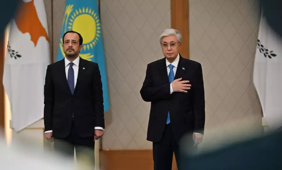Тоқаев Тәуелсіздік сарайында Кипр президентін қарсы алды