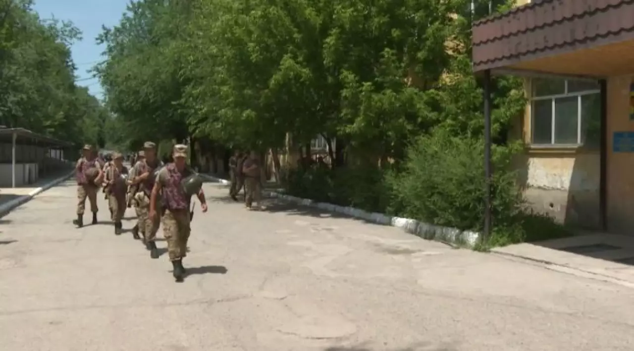 Тараздық сарбаз әскерде жүріп грант ұтып алды