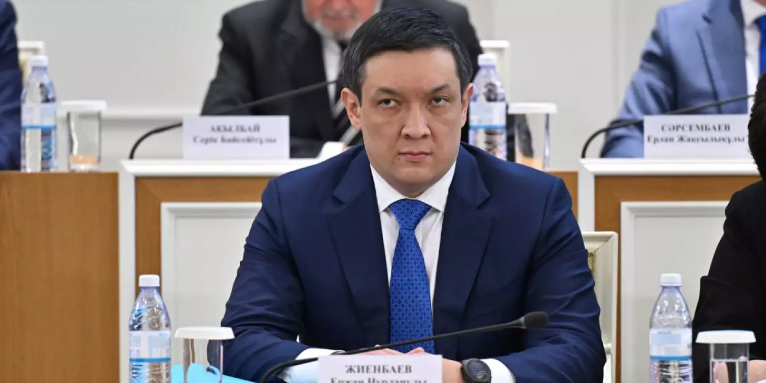 Ержан Жиенбаев Президент әкімшілігі басшысының орынбасары қызметіне қайта оралды
