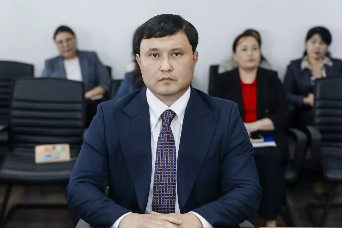 Нурлыбек Даралиев назначен замглавы аппарата акима Атырауской области - источник