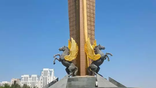 В Астане на два месяца закроют на реставрацию монумент «Астана жұлдызы»
