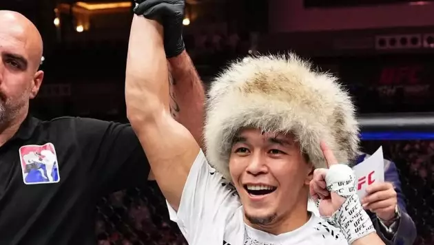 Алмабаев улетел в Баку перед боем в UFC и получил важное наставление