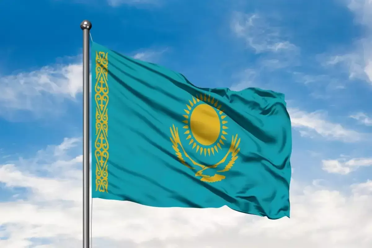 Көк байрақ, Елтаңба, Әнұран: бүгін – Мемлекеттік рәміздер күні