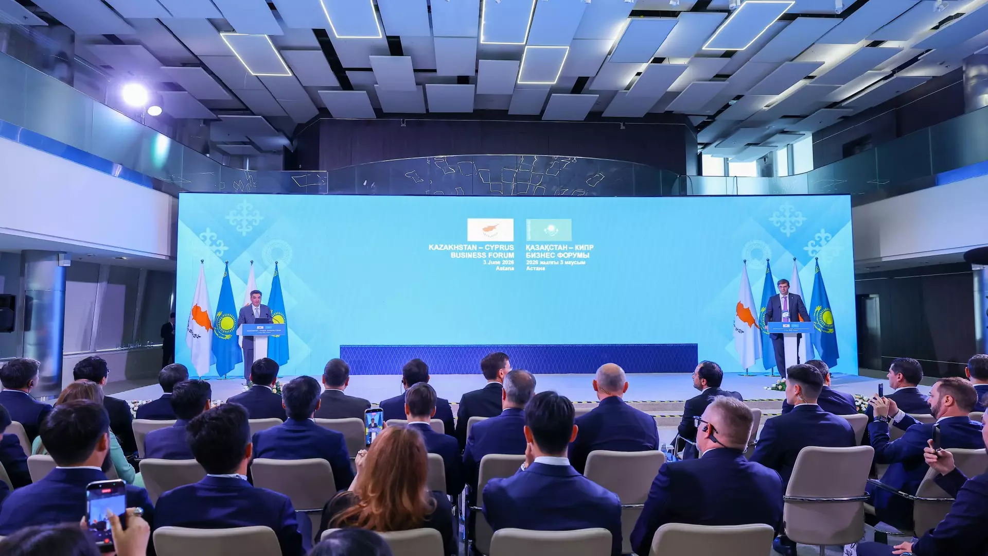 Казахстан и Кипр расширяют деловое сотрудничество