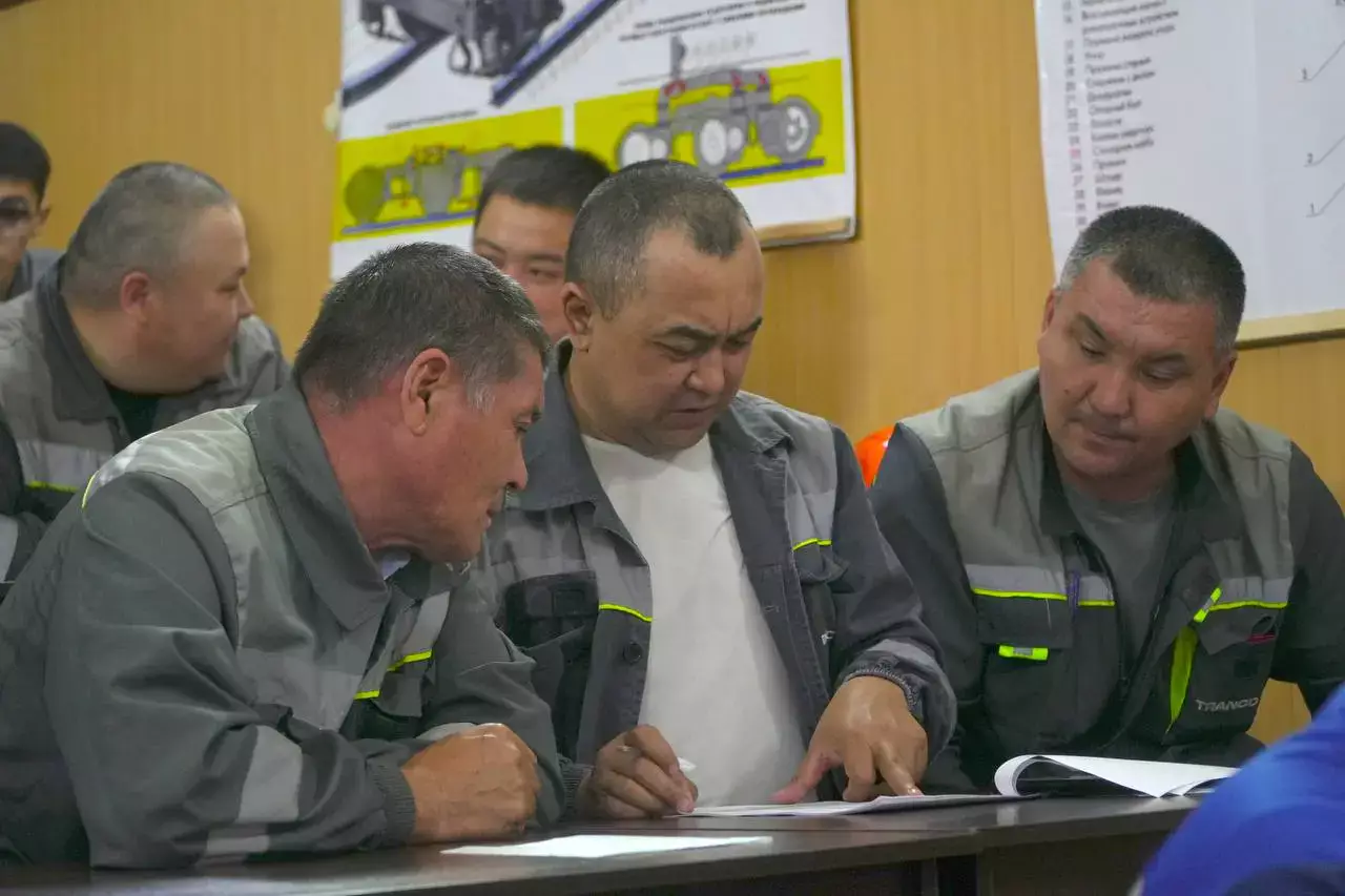 Қазақмыс мердігер ұйымдарға бірыңғай қауіпсіздік стандартын енгізуде