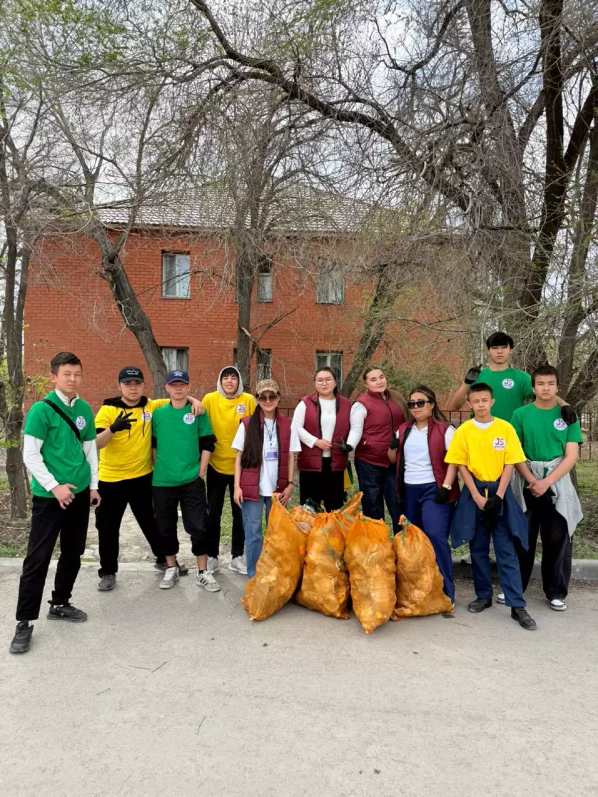 В рамках программы «Таза Қазақстан» в области Ұлытау прошли экологические челленджи