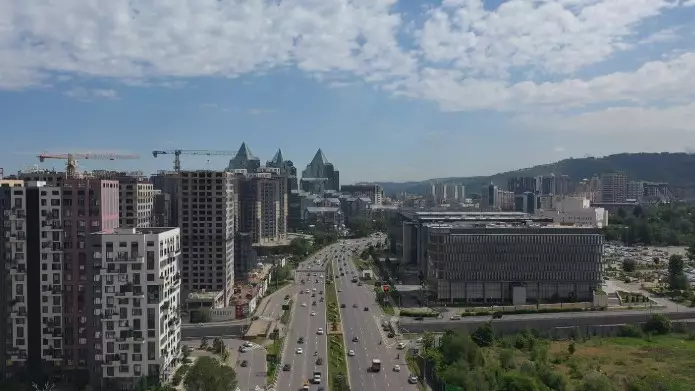 В Алматы на сутки перекроют участок улицы Габдуллина