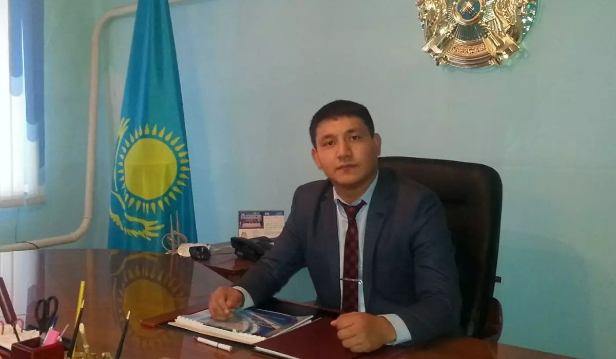 "Мені тоқтатқандарың – қателік": Ақтөбе облысында әкім орынбасары полицияға бағынбағаны үшін айыппұл арқалады