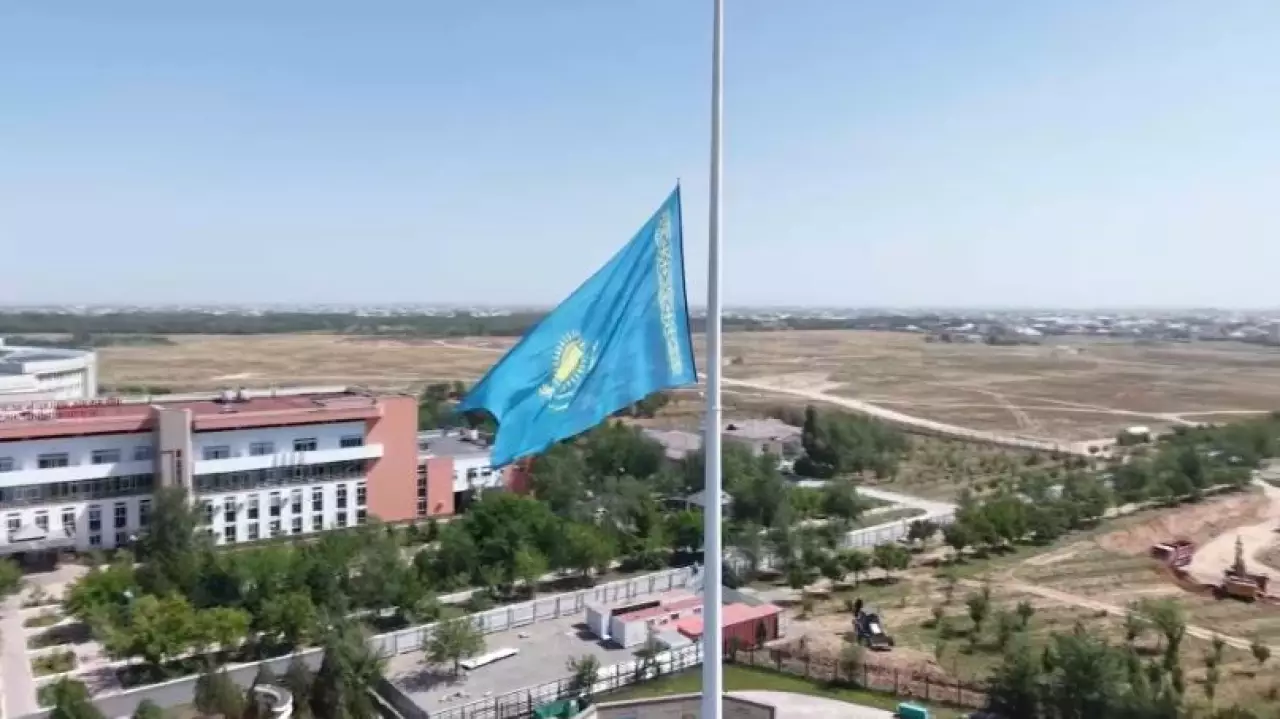 Түркістанда Ту көтеру рәсімі өтті