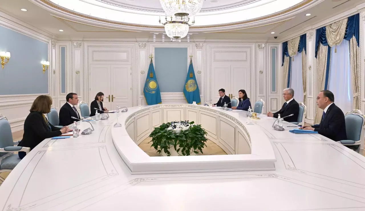Мемлекет басшысы Бейбітшілік кеңесінің Аға кеңесшісін қабылдады