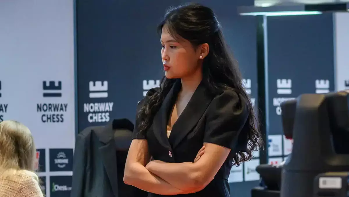 Бибисара Асаубаева досрочно выиграла Norway Chess-2026