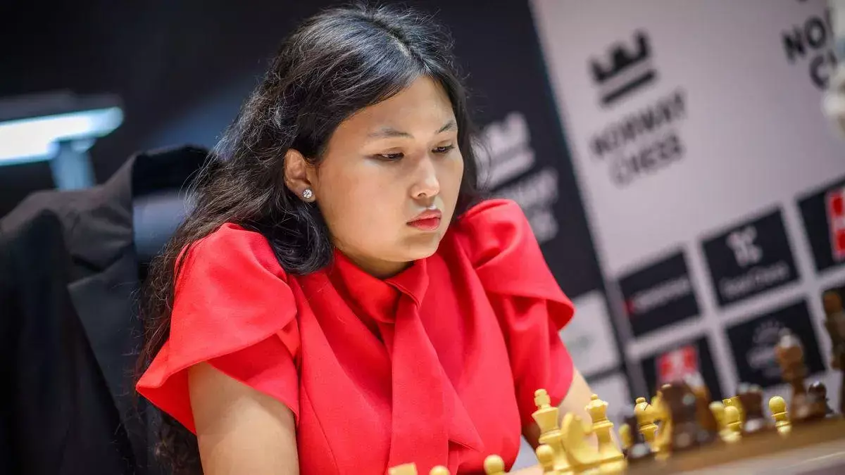 Бибісара Асаубаева мерзімінен бұрын Norway Chess чемпионы атанды