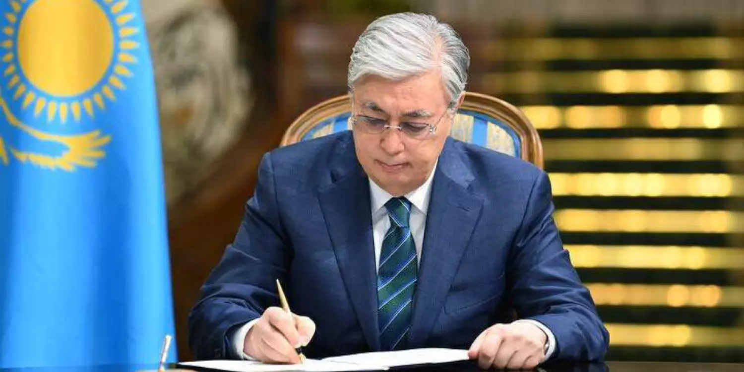 Қазақстанда Вице-президент лауазымы мен Құрылтайды бекітетін заңдар қабылданды