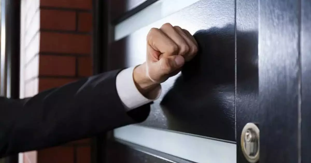  Акиматы пойдут по квартирам казахстанцев с проверкой 