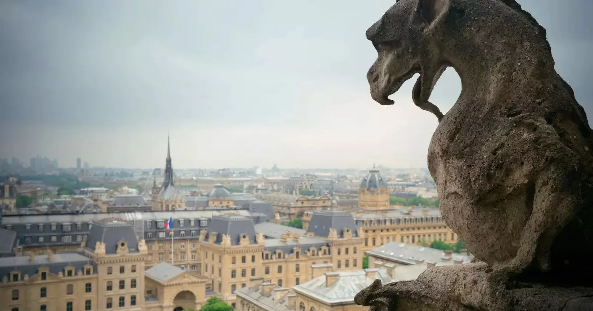  Париждегі Нотр-Дам соборының астынан 1 700 жылдық тарихы бар жәдігерлер табылды 