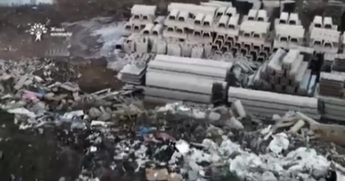  Жаңа адамдар Алматыдағы заңсыз қоқыс үйіндісін анықтады 