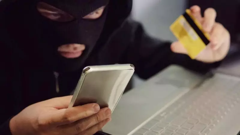 Казахстанцев призвали к осторожности при записи к врачу онлайн